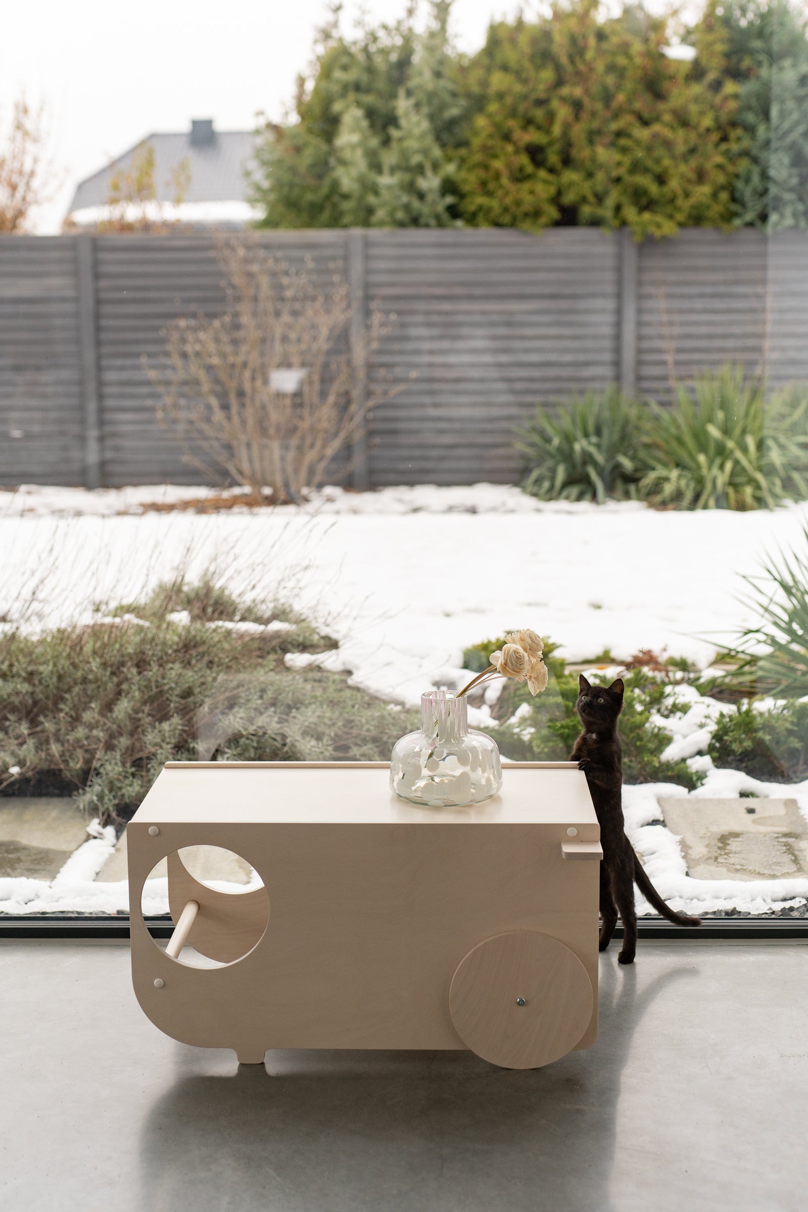 VERSO learning tower | birch